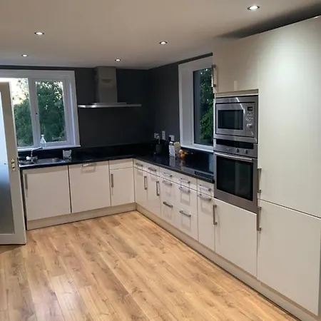 Private Central Near Kilcullen Wicklow