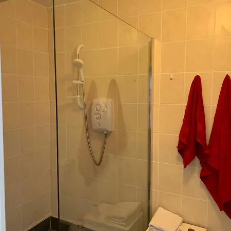 Private Central Near Kilcullen Apartment